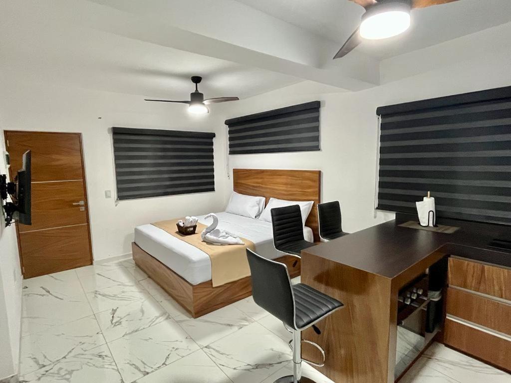 Ahau Playa Hotel Playa del Carmen Luaran gambar
